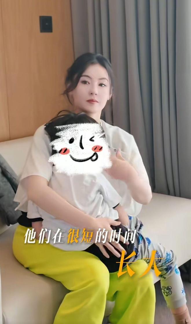 育馆看儿子比赛15岁谢振南霸气扣球很帅气！PG电子麻将胡了2模拟器张柏芝现身上海某体(图6)