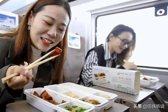 预制菜正在加速突围未来将成为餐饮新趋势！PG电子麻将胡了试玩外卖时代或将终结？(图2)